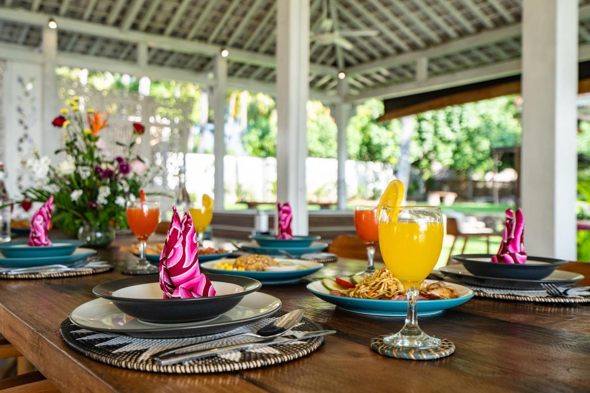 Senang Resort Tianyar Extérieur photo