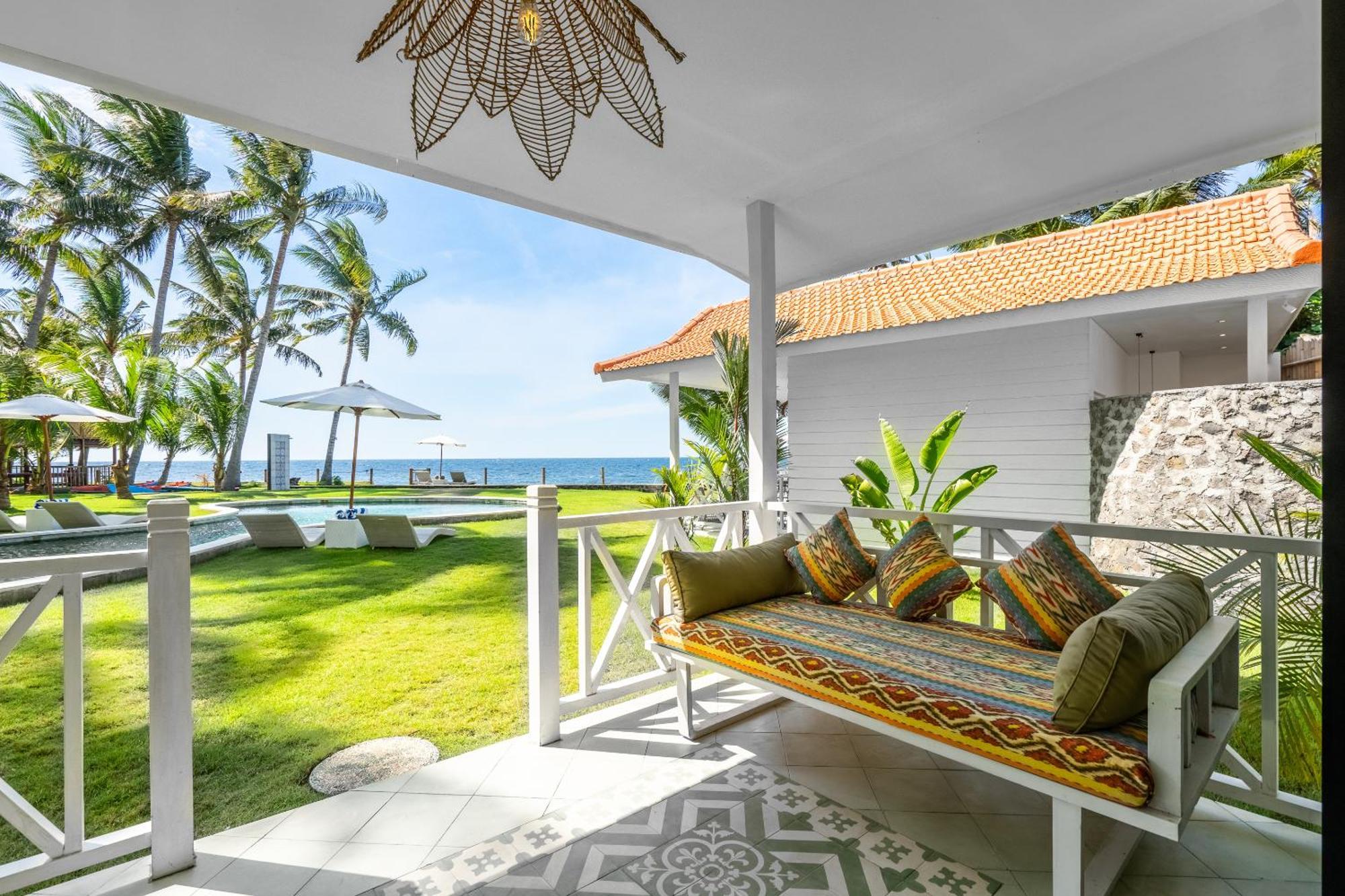 Senang Resort Tianyar Extérieur photo