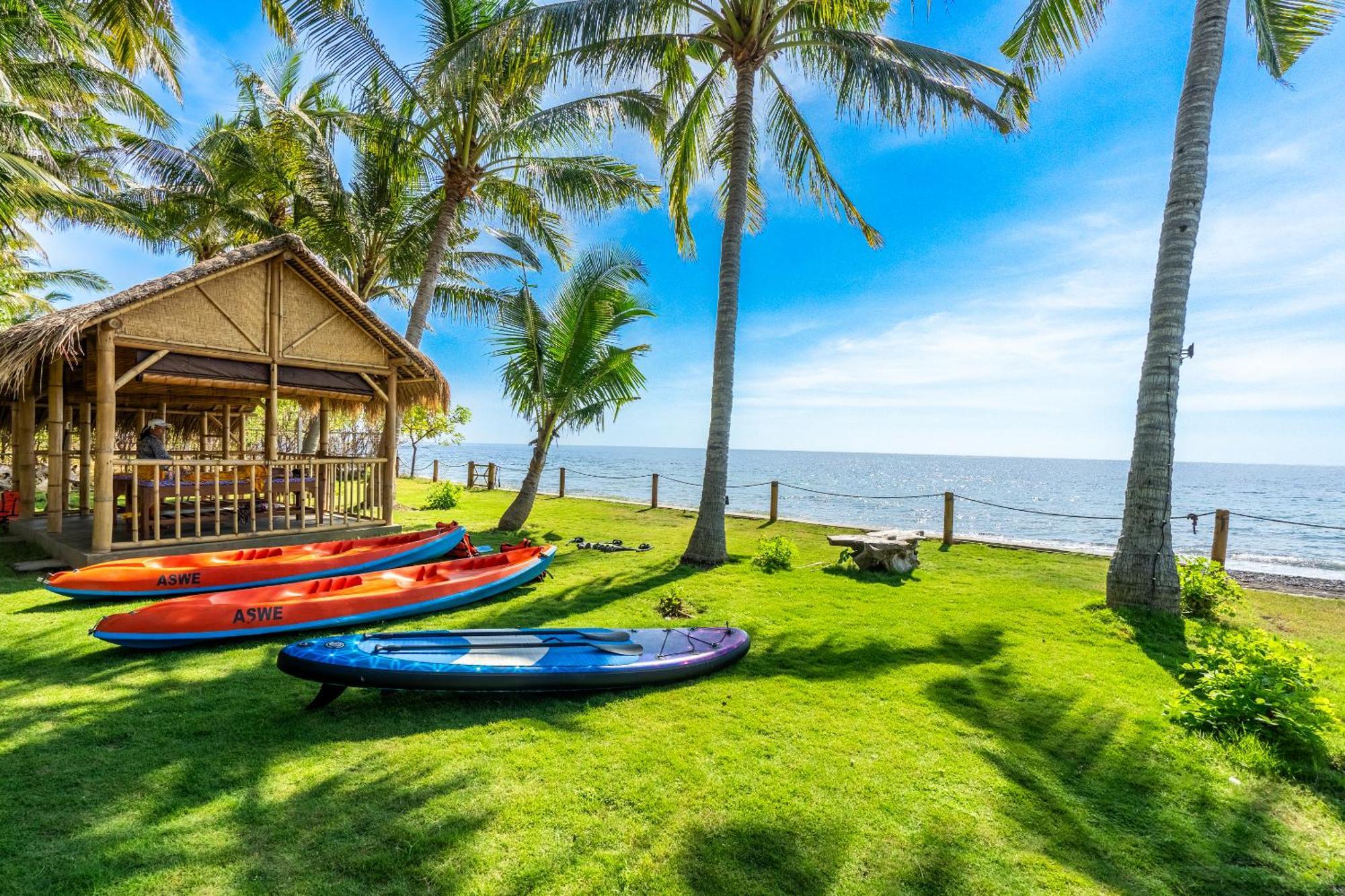 Senang Resort Tianyar Extérieur photo