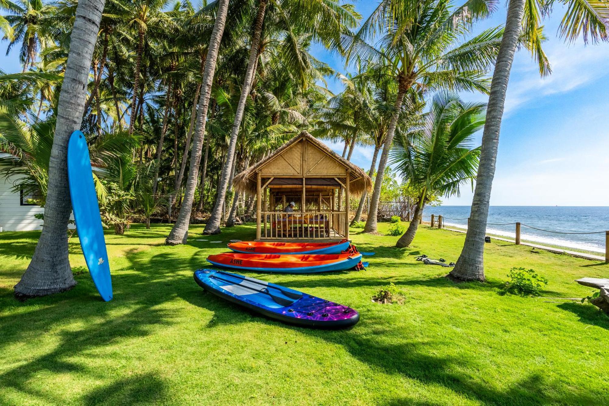 Senang Resort Tianyar Extérieur photo